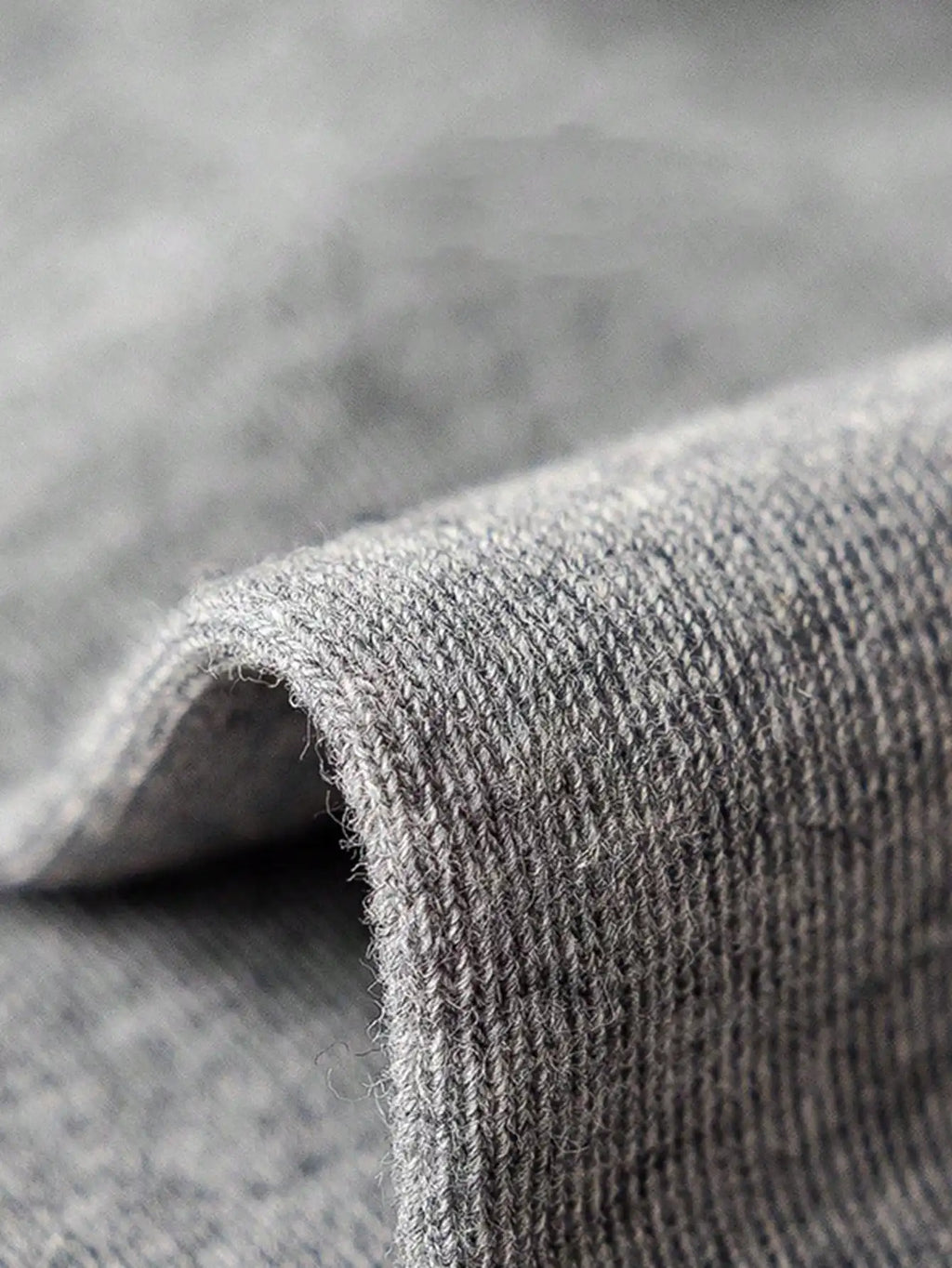 Pack de 3 pares de calcetines unisex de doble raya (negro, blanco y gris): ideales para exteriores y uso informal.