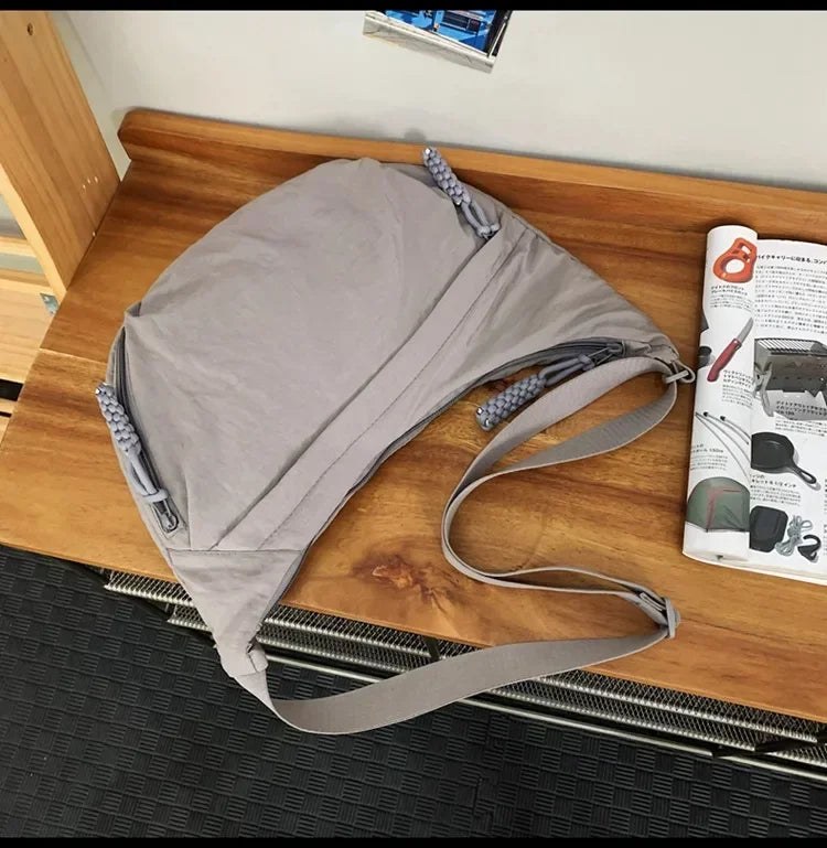 Bolso de hombro de tela suave para mujer, moderno, de color liso, estilo informal, para estudiantes, grande, tipo bandolera